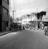 만리시장 앞의 도로 모습(1973)